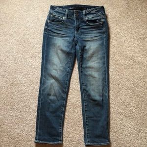 American Eagle cropped jeans